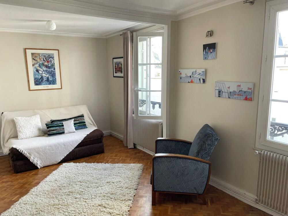Wonderful appartment - 4 pers - Paris - Opera Montmartre - Tap to explore photos