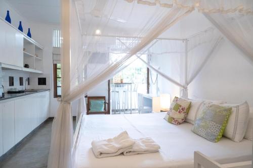 Colombo 07 Charming Home Stays - Tap to explore photos