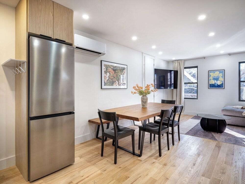 Three Bedroom Suite in Condo-Hotel (The Serene Hotel Group)