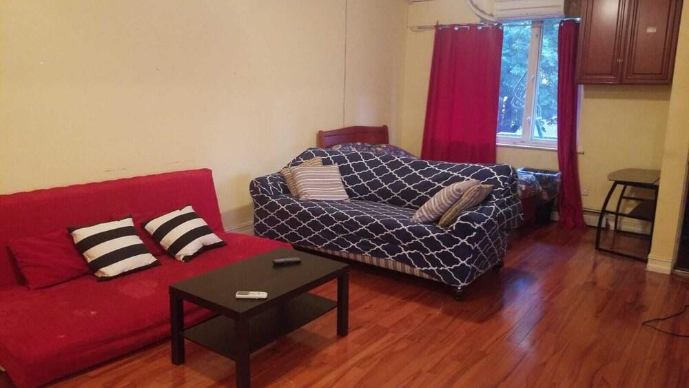 MASSIVE 2BR / 2BATH Ideal for Families and Groups - Tap to explore photos