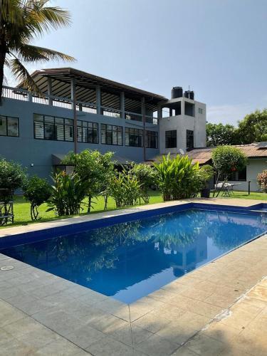 Premelthi Homestay bed and breakfast Mount Lavinia - Tap to explore photos