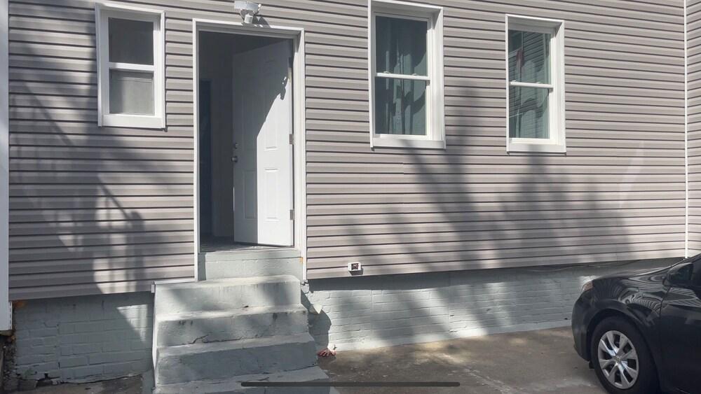 Cozy Studio Apartment