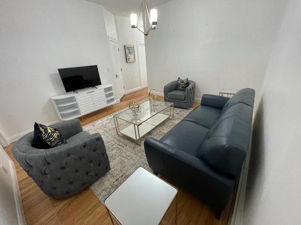 Your Home Away from Home Apartment - Tap to explore photos