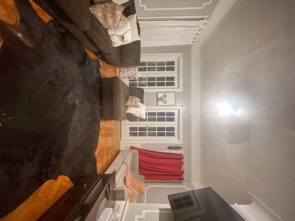 Lush 3 bedroom  loft great for events