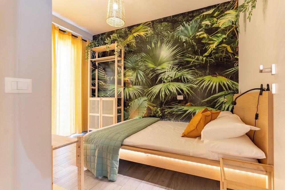 Design Apartment with Garden