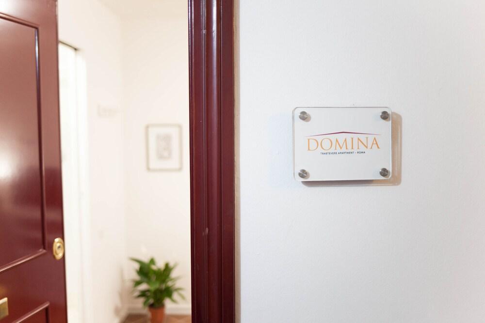 Domina Trastevere Apartment
