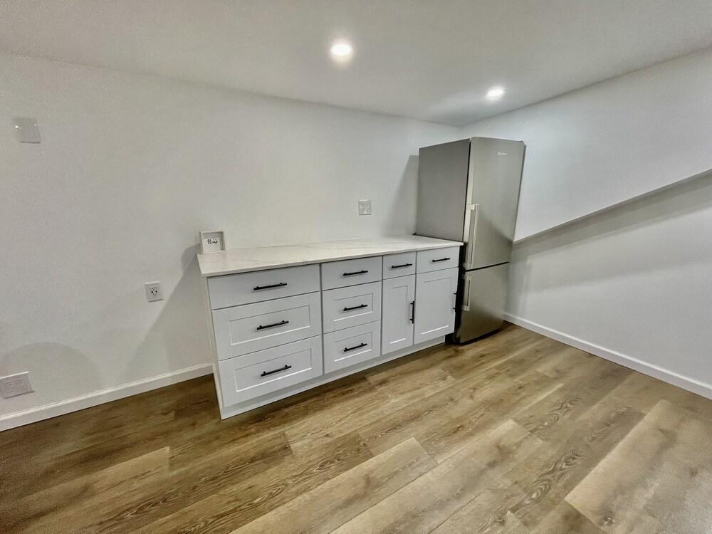 Amazing bright Studio near metro