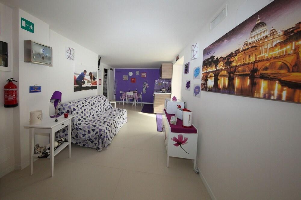 Terraced penthouse Vista San Pietro - Tap to explore photos