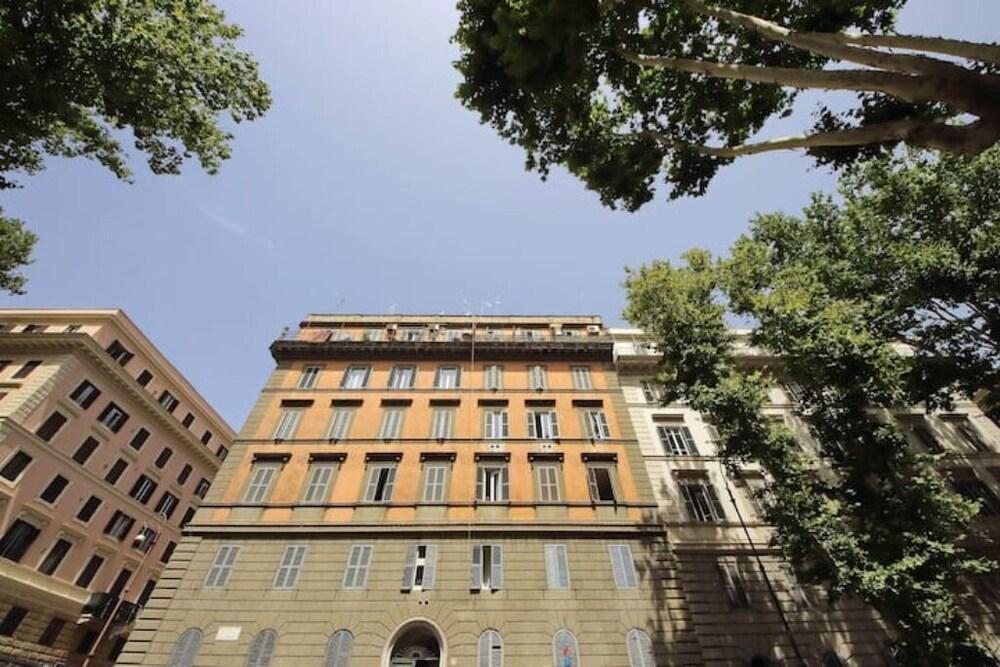 Castro Pretorio Suite - central and comfortable