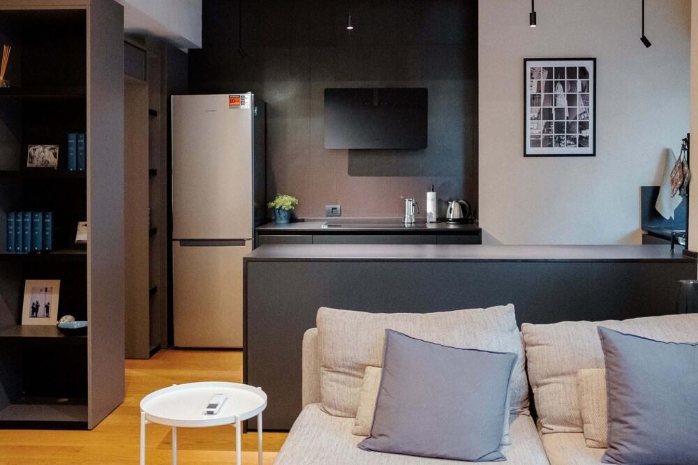 Roma Urban Retreat