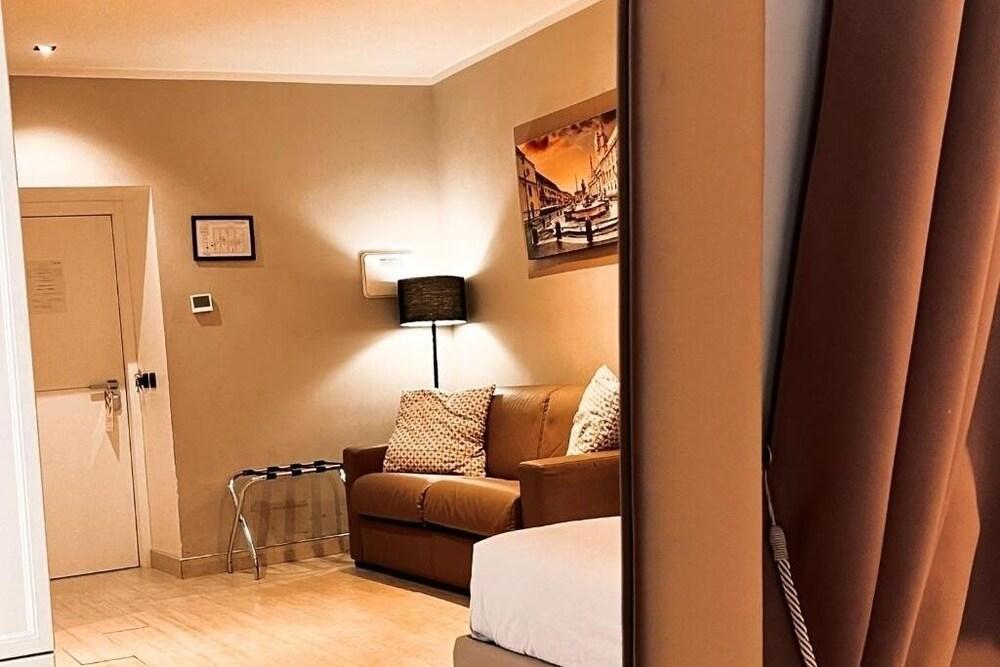 Fabio Massimo Guest House - Junior Suite con Terrazza
