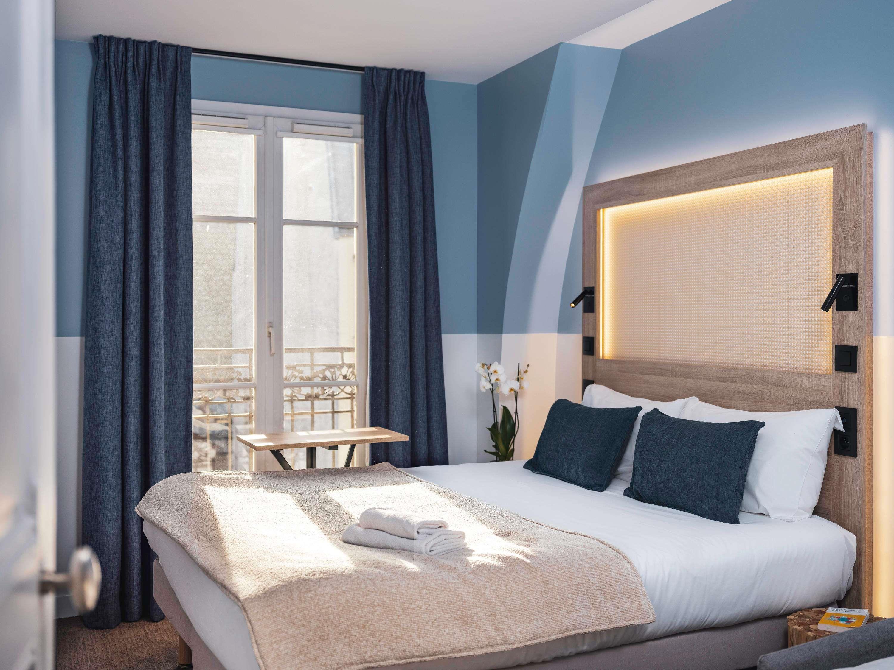 ibis Styles Paris Montmartre North - Tap to explore photos