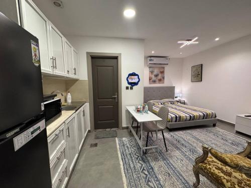 Luxury Accommodation Near Abu Dhabi Airport Room Type - Standard Studio