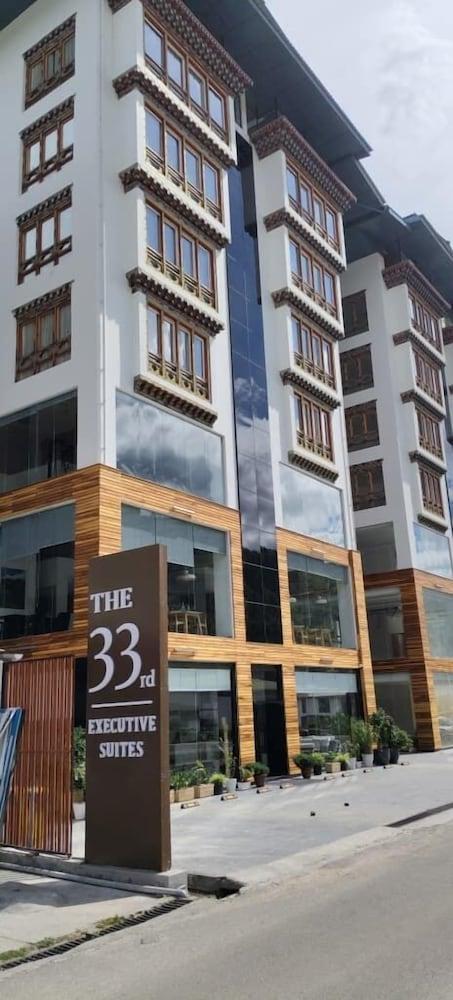 The 33rd Executive Suites - Tap to explore photos