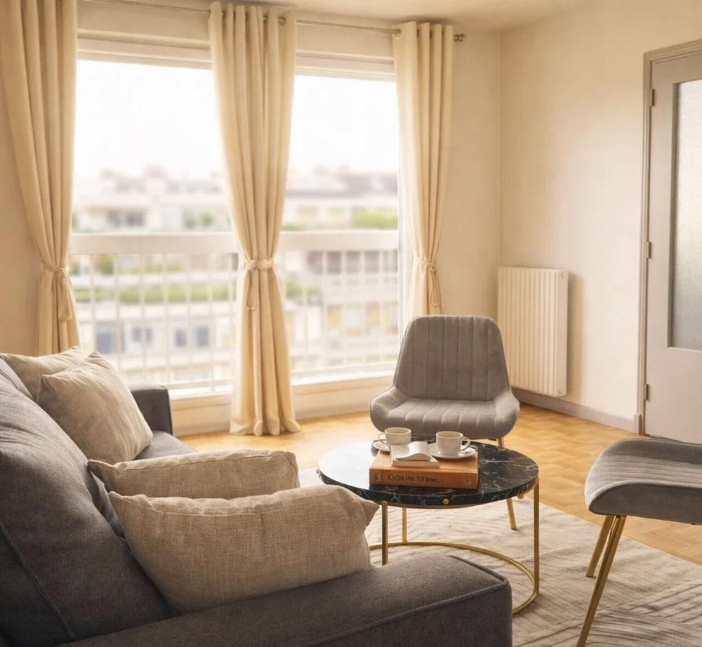 1551 Convention Room Type - Comfort Studio, City View