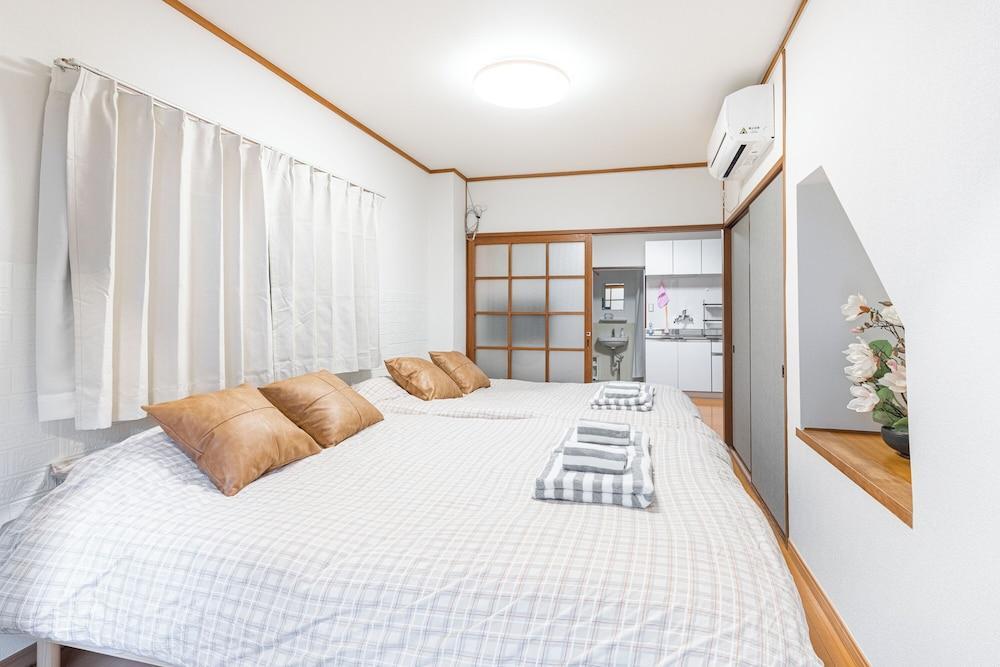 Iriya 101 Family Apartment Max 6 - Tap to explore photos