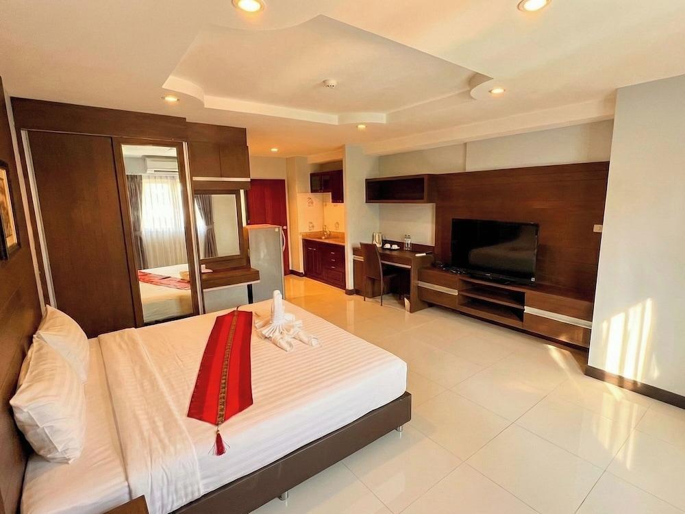 T8 Exclusive Boutique Pattaya Hotel Room Type - Deluxe Double Room