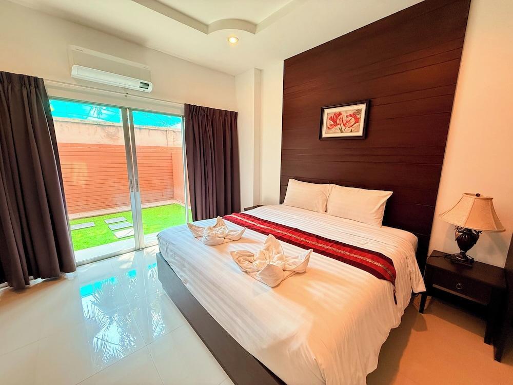 T8 Exclusive Boutique Pattaya Hotel Room Type - Suite, Garden View