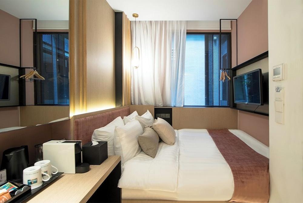Luma 41 Room Type - Superior Room, 1 Queen Bed