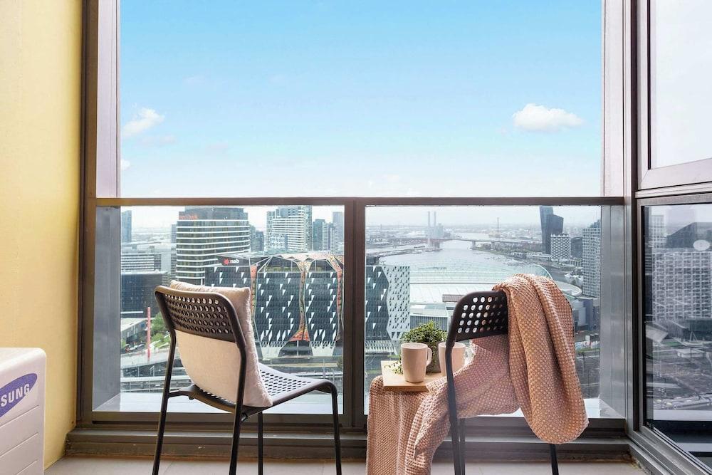 Southern Cross Gem: Modern Home With harbour Views Room Type - Apartment (1 Bedroom) Southern Cross Gem: Modern Home With harbour Views Room Type - Apartment (1 Bedroom)