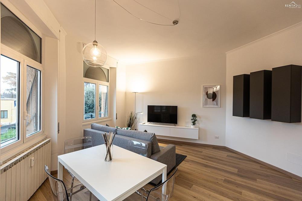 Rental in Rome Matilde Modern Apartment - Tap to explore photos