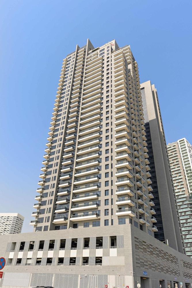Silkhaus Najmat Tower Luxurious 1bdr Park Access - Tap to explore photos