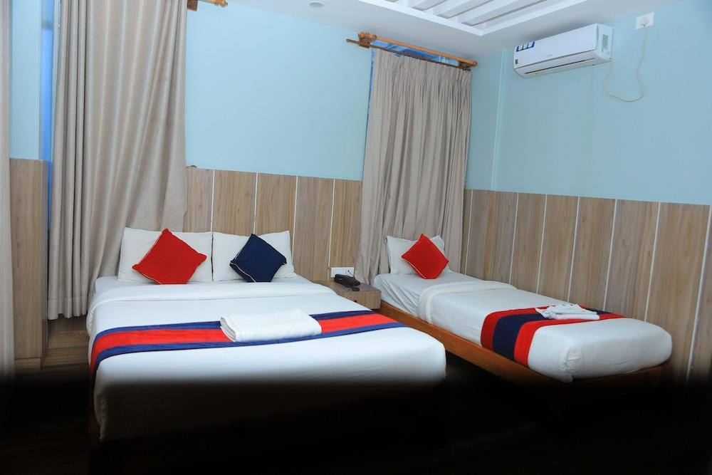 Hotel See You Again Room Type - Deluxe Triple Room