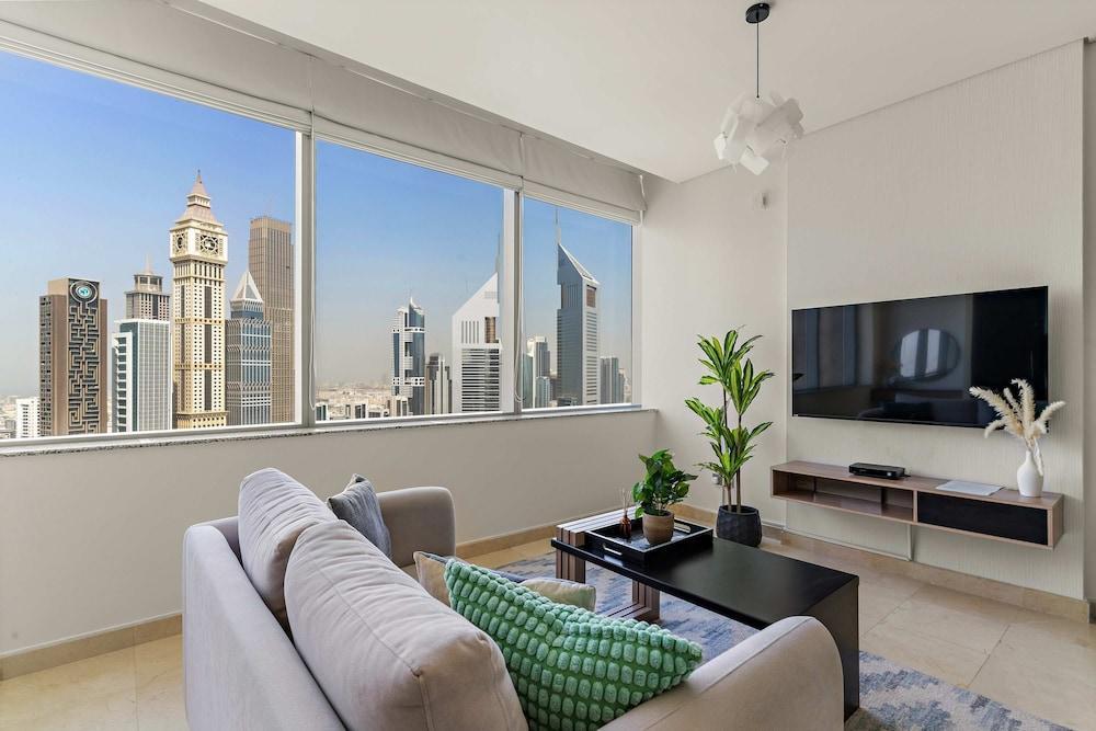 Silkhaus Gallery Studio at Sky Gardens in Difc