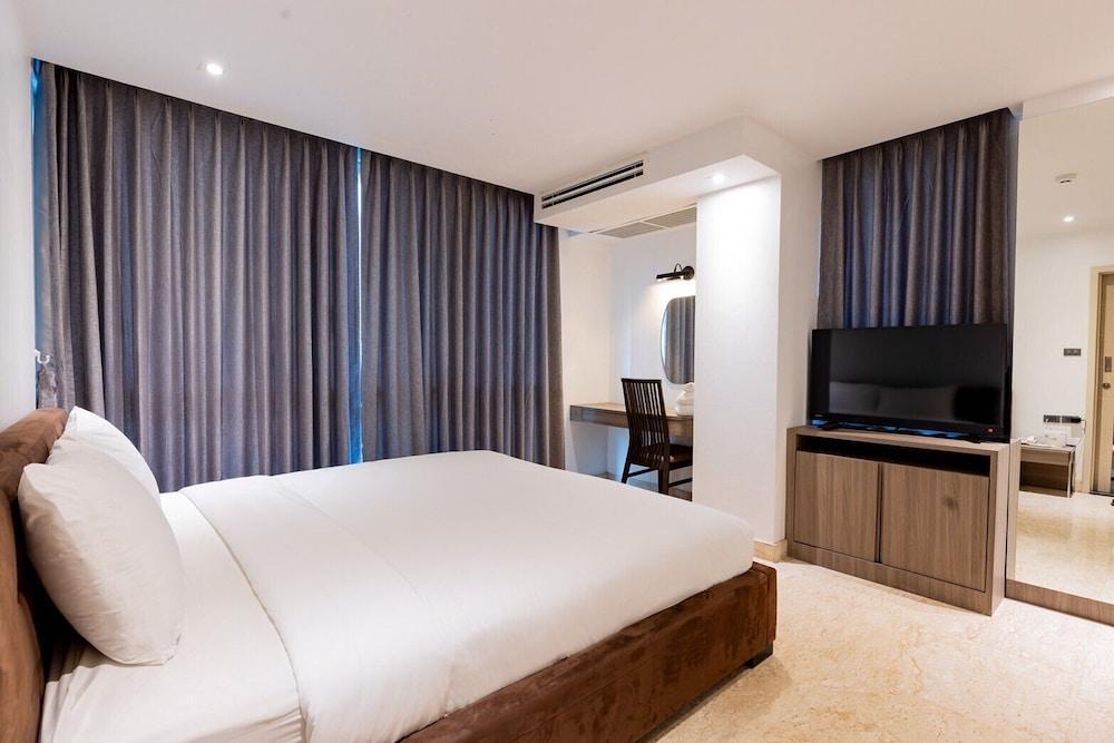Sukhothai Residence Ruamrudee Room Type - Family Quadruple Room, City View Sukhothai Residence Ruamrudee Room Type - Family Quadruple Room, City View