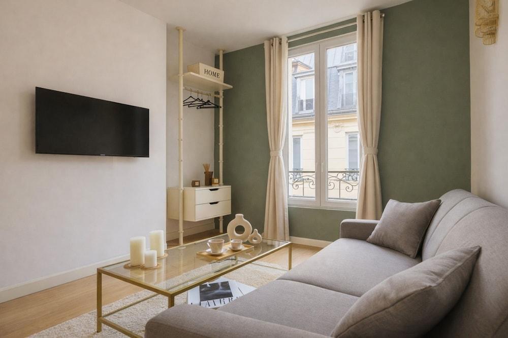 1592 Félicité Room Type - Studio, City View