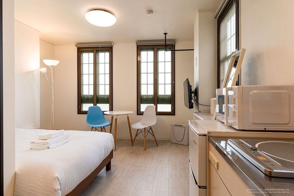 R Inn Nakano Room Type - Deluxe Double Room, Bay View