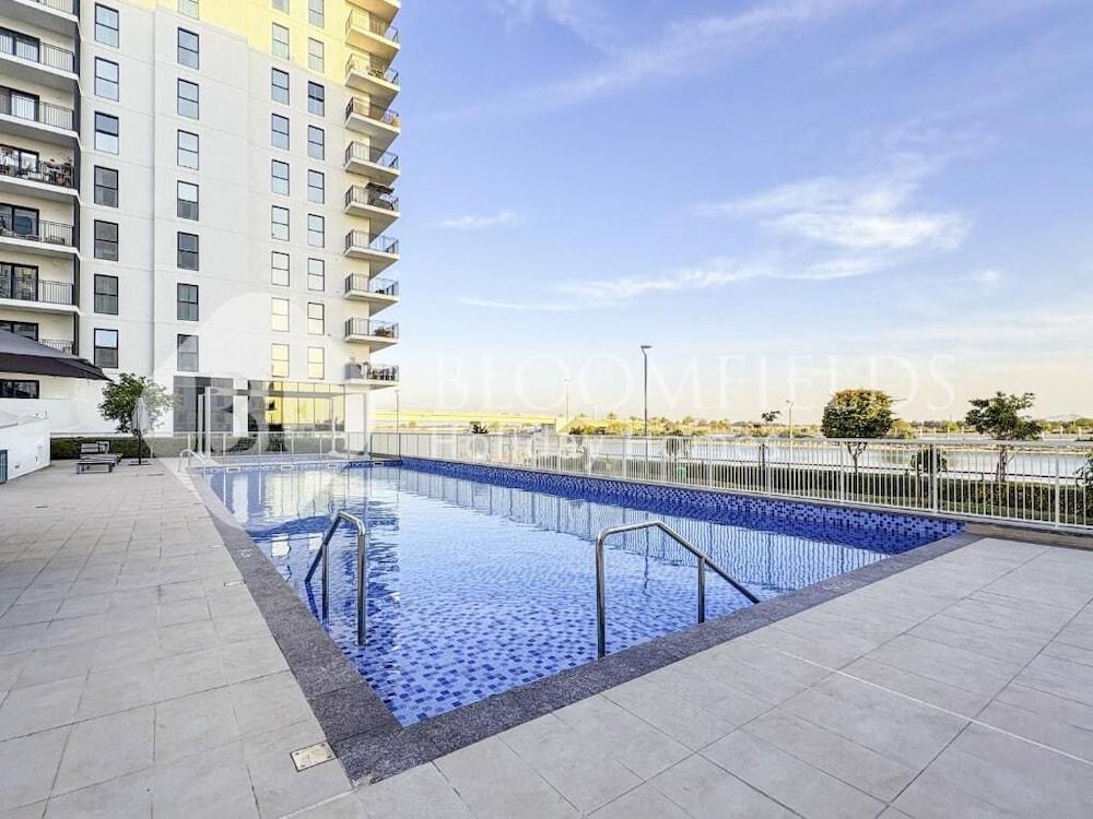 Bloomfields Stunning 1Br in WE