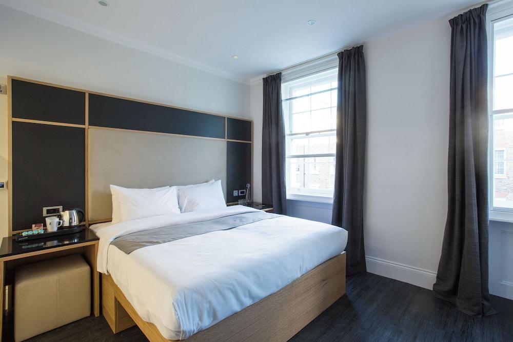 The Z Hotel at Gloucester Place Room Type - King Room