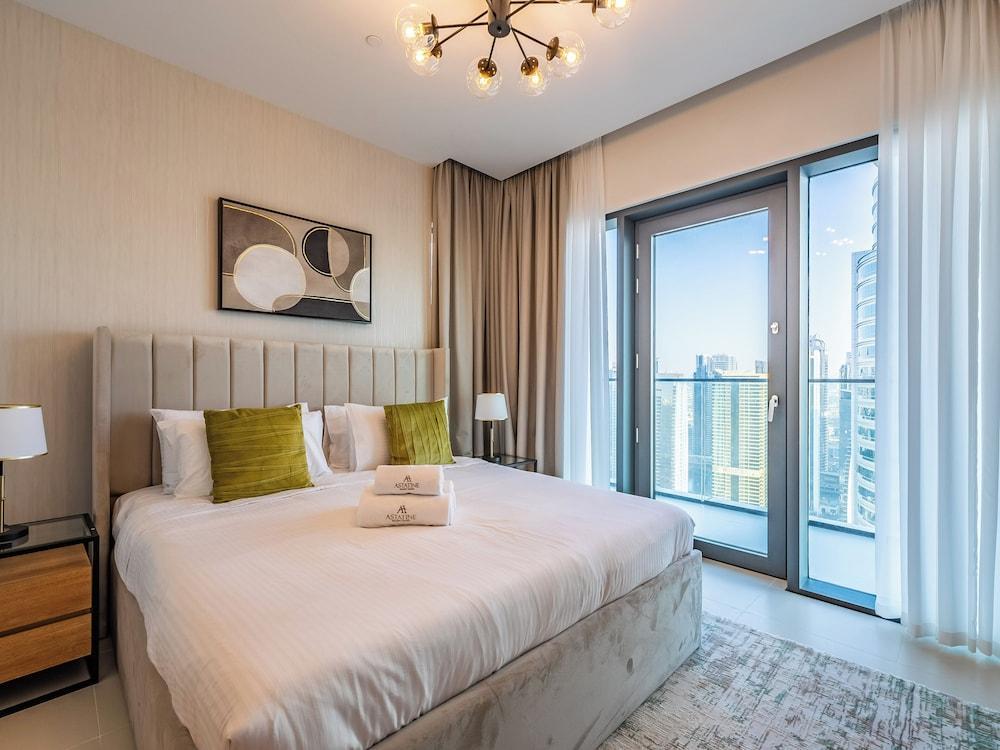Vida Marina-1BR Retreat-Cityscape View - Tap to explore photos