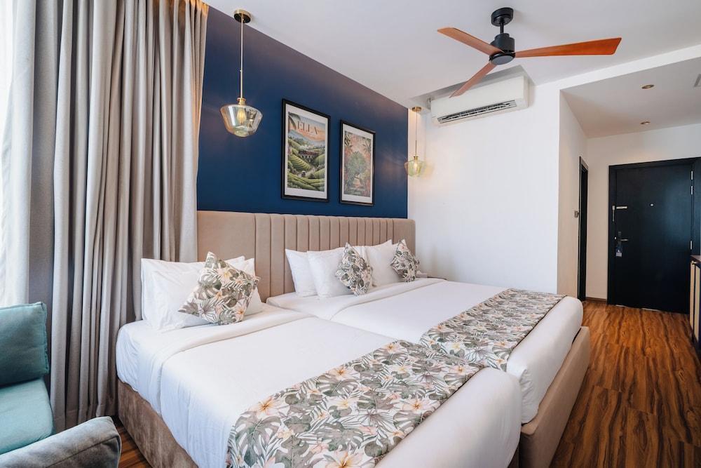 MK Colombo Room Type - Superior Triple Room, Multiple Beds