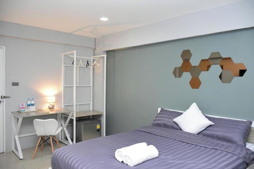 @41 Bkk Hotel Rama9 Room Type - Superior Room