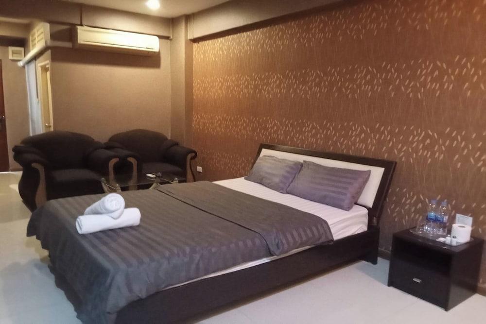 @41 Bkk Hotel Rama9 Room Type - Standard Double or Twin Room