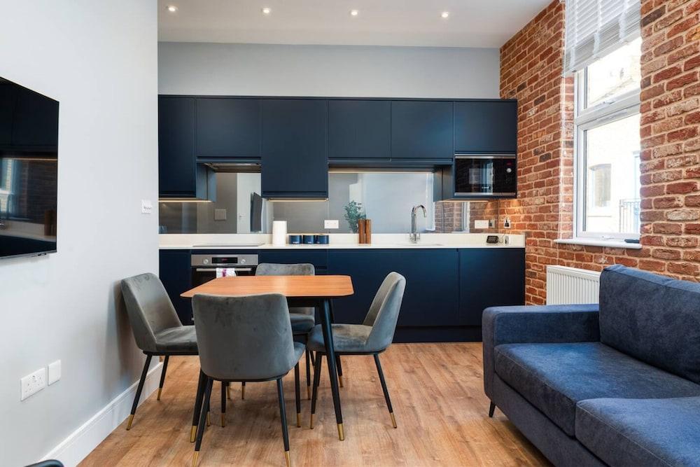 Trendy Islington Flat Us74