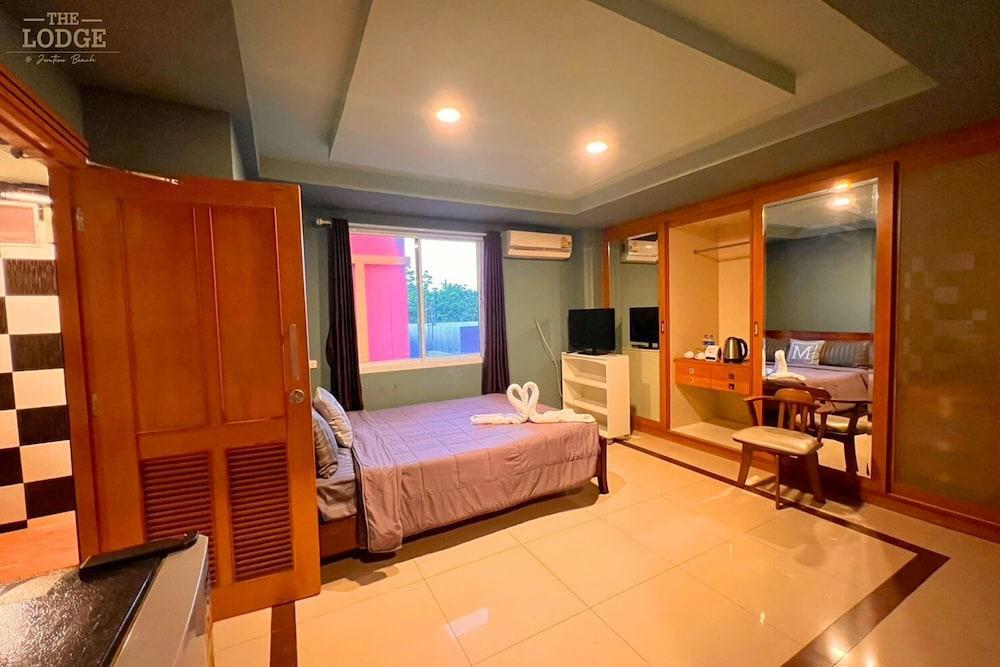 The Lodge Jomtien 9 Room Type - Standard Room