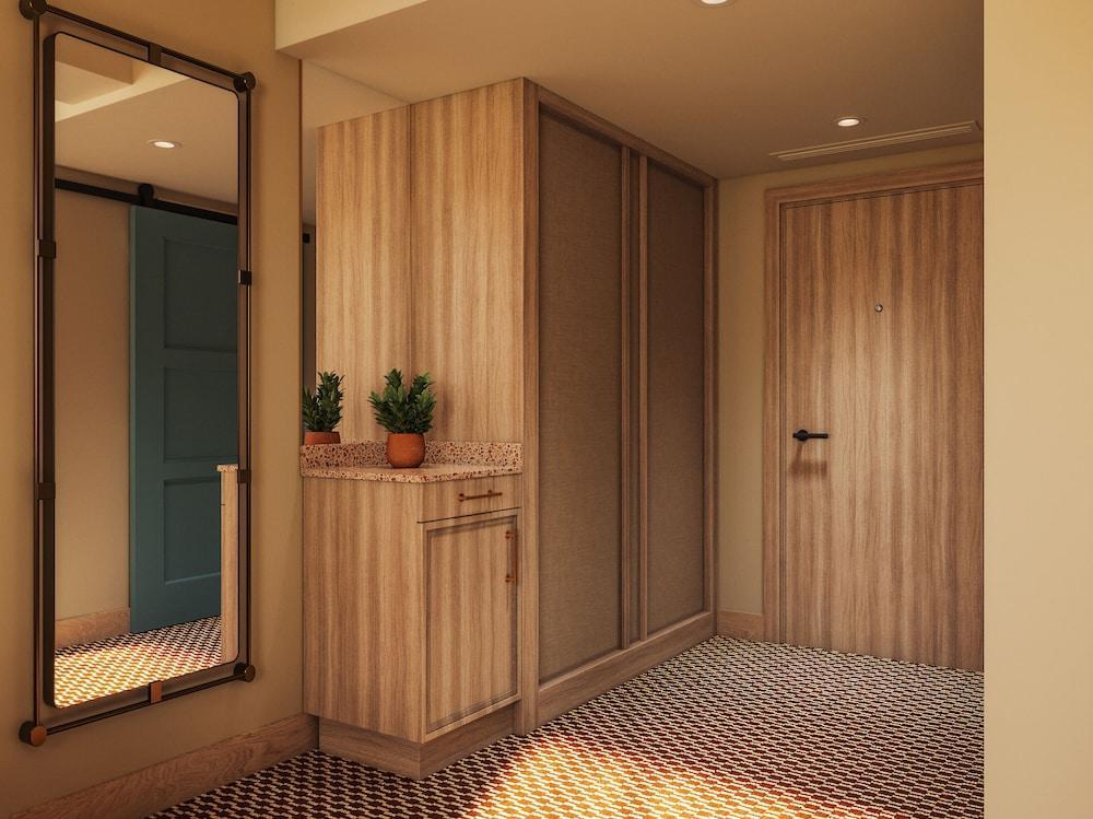 The Imperial Room Type - EDGE