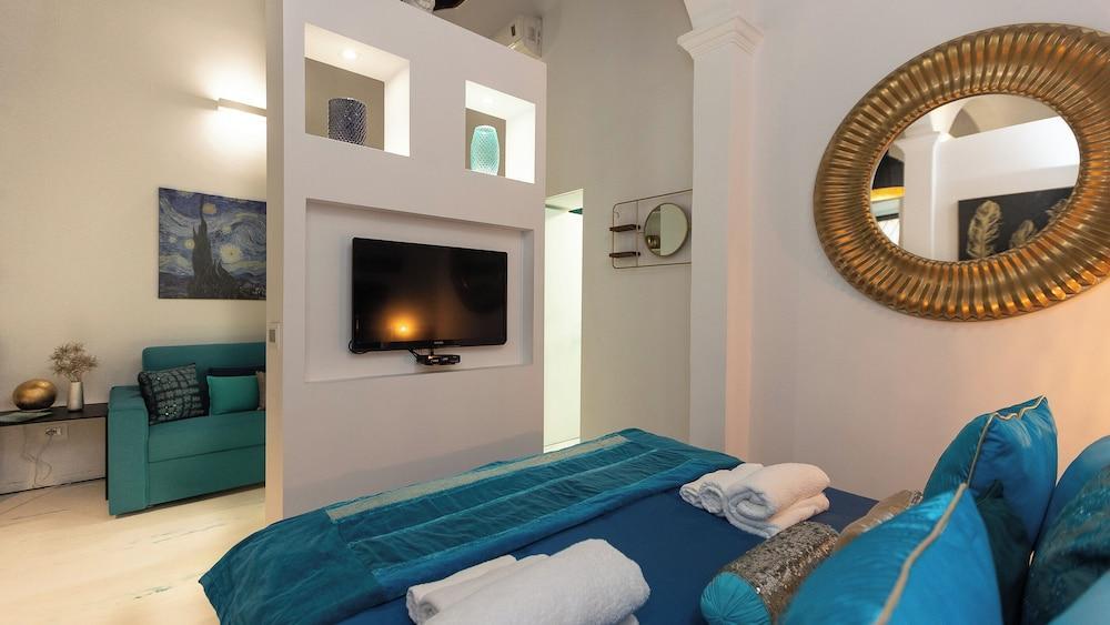 Rental in Rome Giulia Apartment - Tap to explore photos