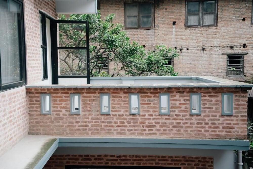 ye layeku boutique hotel pvt ltd - Tap to explore photos