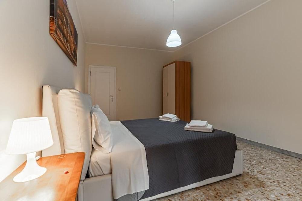 Vacanze Romane - Metro Teano Room Type - Superior Apartment