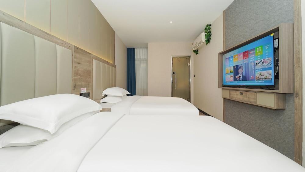 Jinglai Hotel Shanghai Bund Branch Room Type - Twin Studio without Window