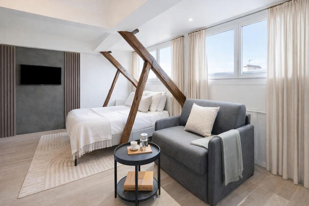 TRONCHET Room Type - Superior Studio Suite, City View TRONCHET Room Type - Superior Studio Suite, City View