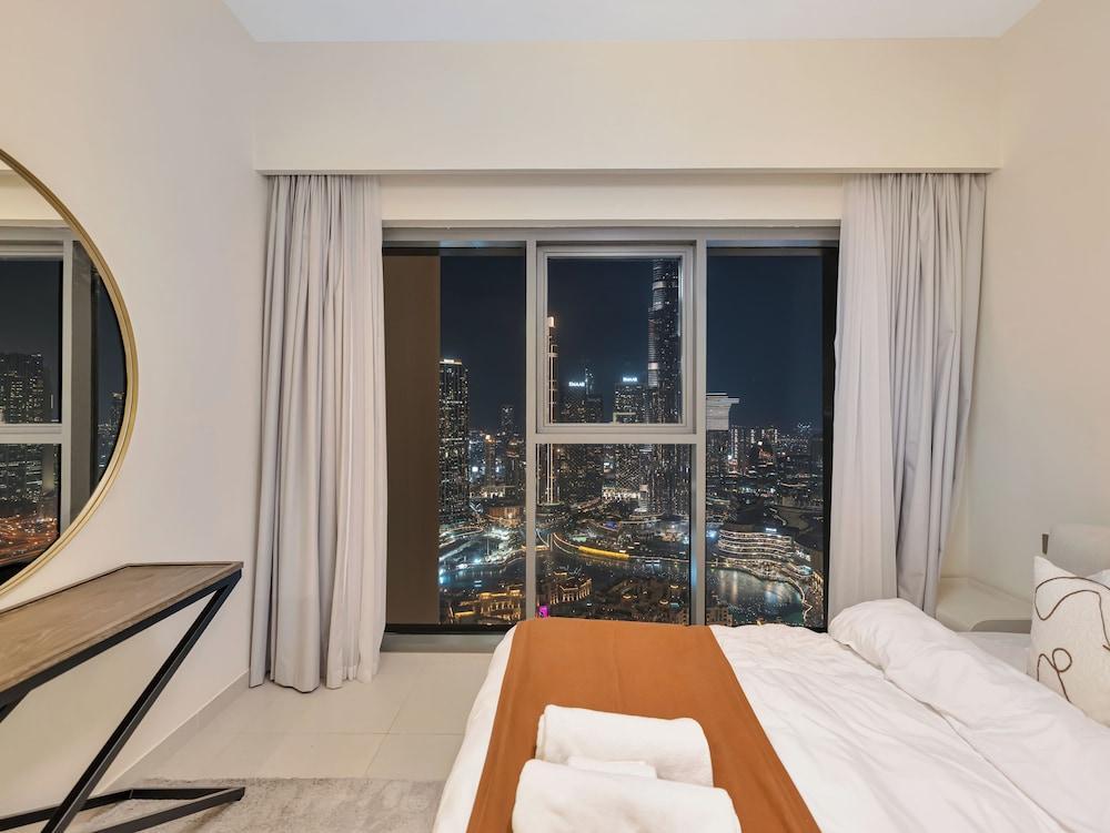 The Luxe Manor Burj Royale Collection - Downtown Dubai Room Type - Luxury Apartment, 4 Bedrooms, Balcony, City View The Luxe Manor Burj Royale Collection - Downtown Dubai Room Type - Luxury Apartment, 4 Bedrooms, Balcony, City View