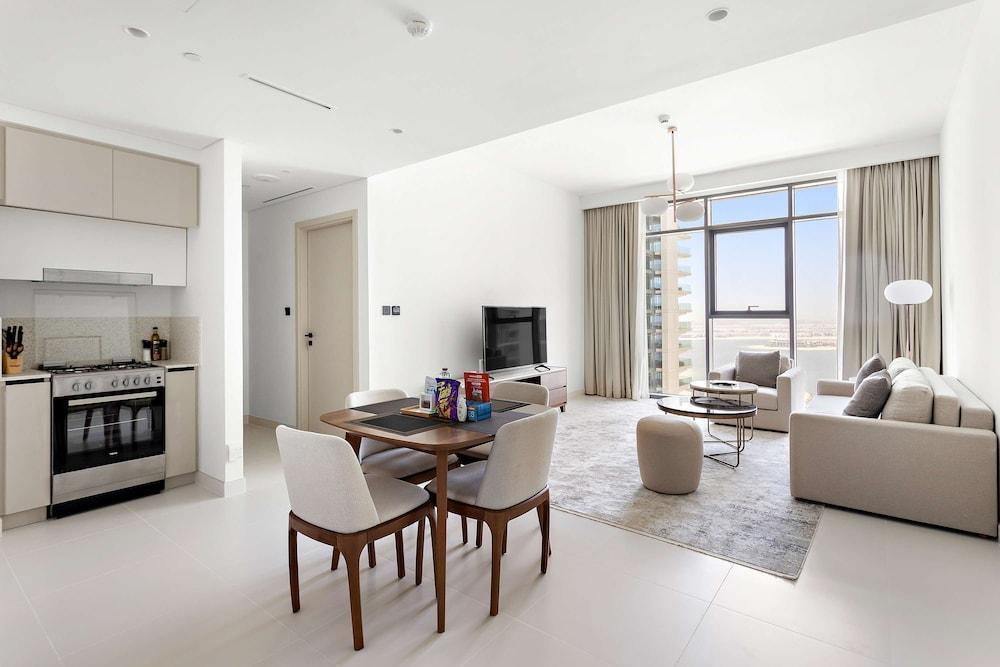 Silkhaus Chic 1bdr Private Beach Sea View