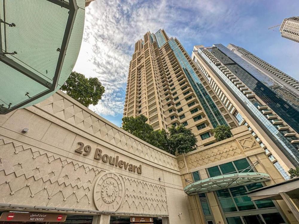 SIMPLY COMFORT Chic Downtown Studio Few Steps to Burj Khalifa
