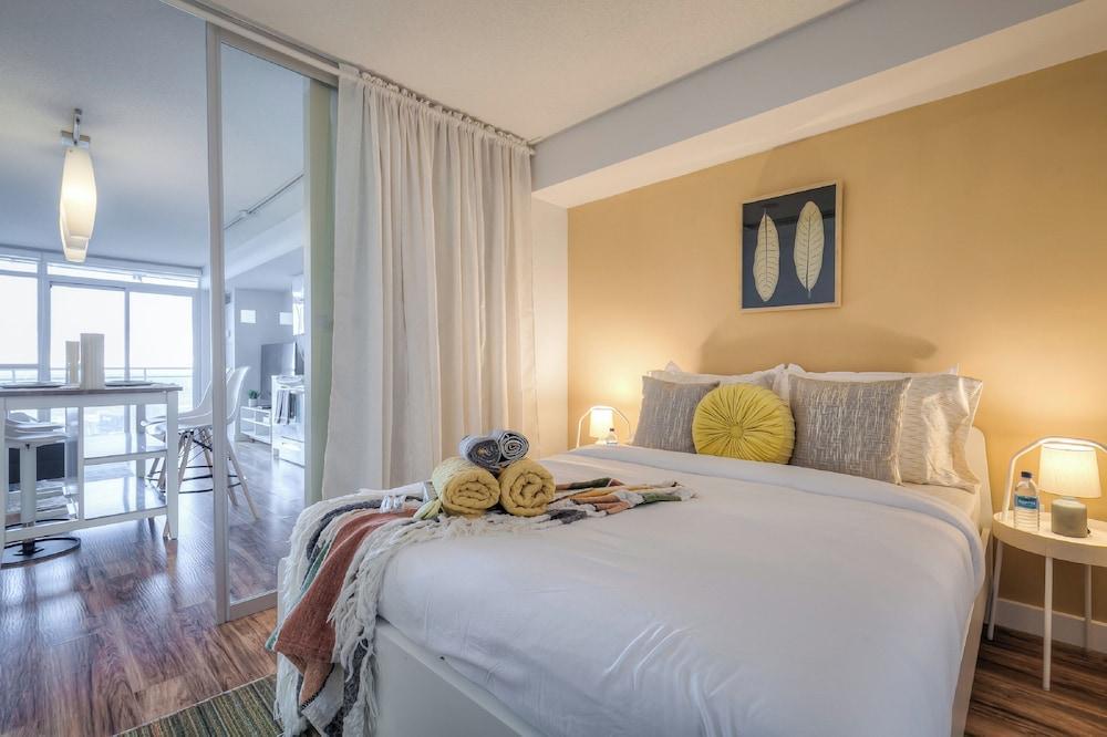 The Waterfront Suites
