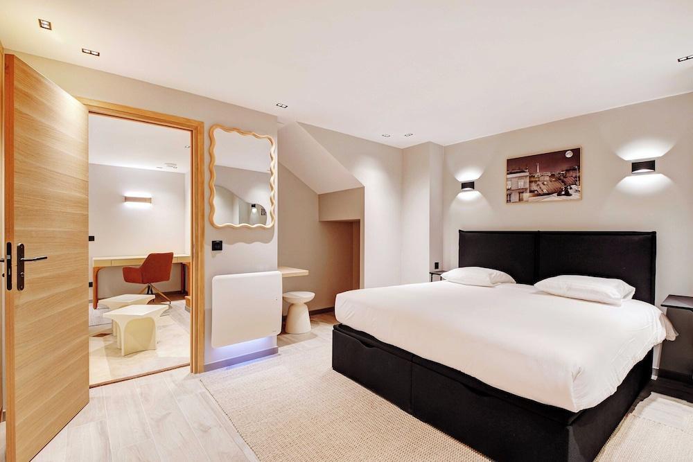 Refined Parisian Flat With Designer Finishes - Rue Montorgueil Elegance - Tap to explore photos